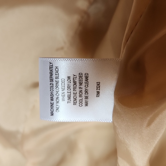 NY&Co Quilted Vest - Picture 7 of 7